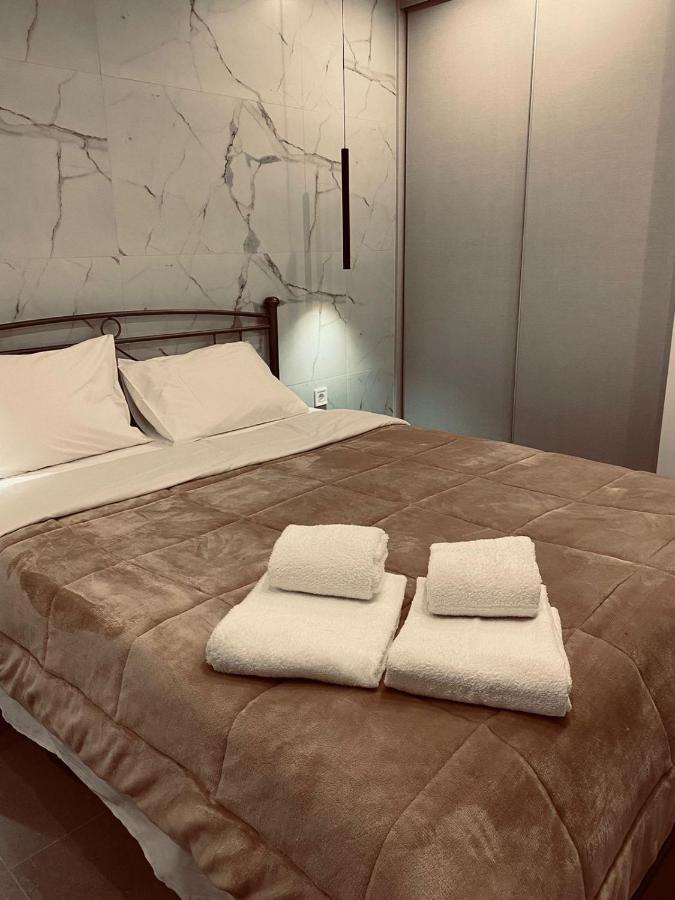Small Meisonette Near The Metro Vipgreece Atena Exterior foto